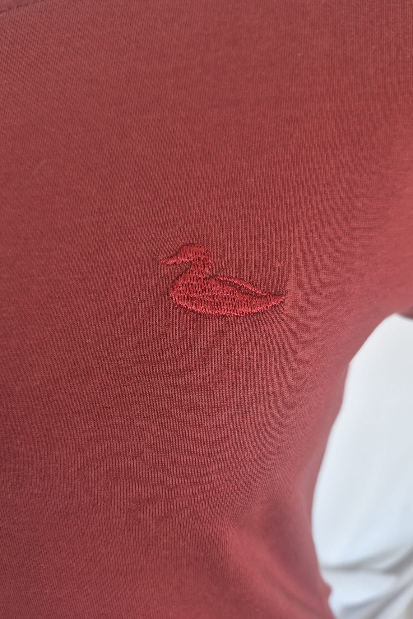 Noa Marbella Camiseta Hombre Logo Pato Bordado - NOA Marbella