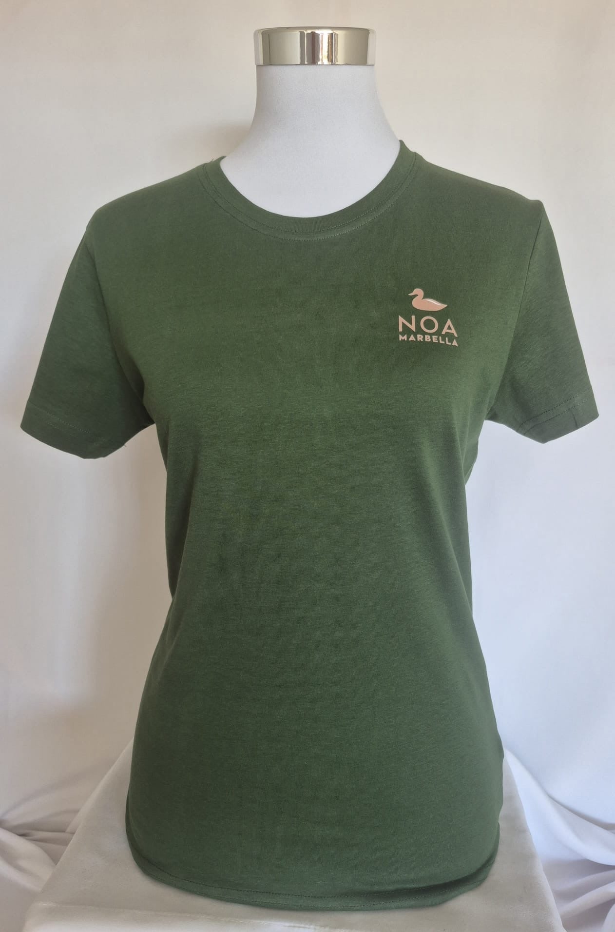 Noa Marbella Camiseta Mujer Logo Nombre - NOA Marbella
