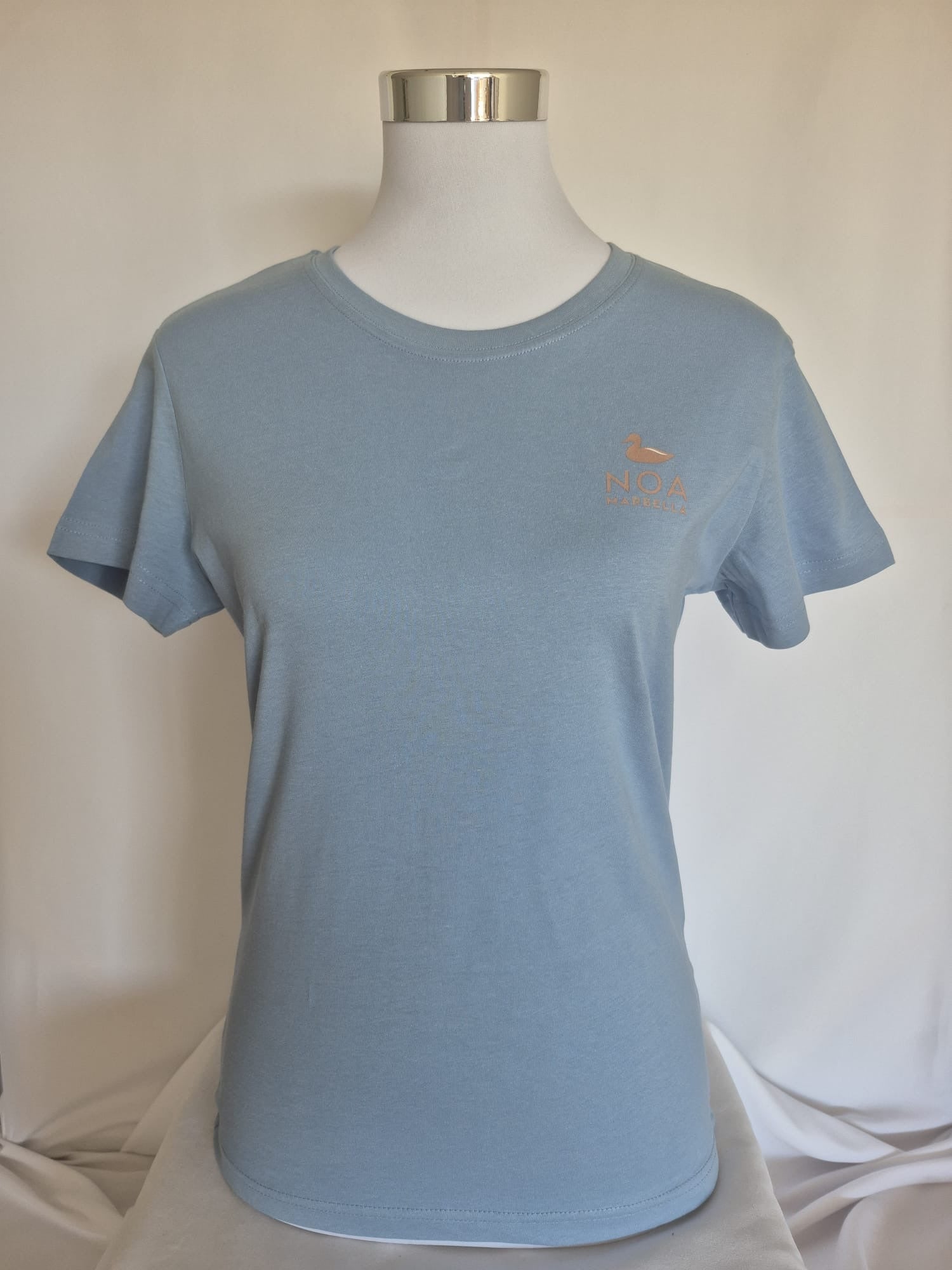 Noa Marbella Camiseta Mujer Logo Nombre - NOA Marbella