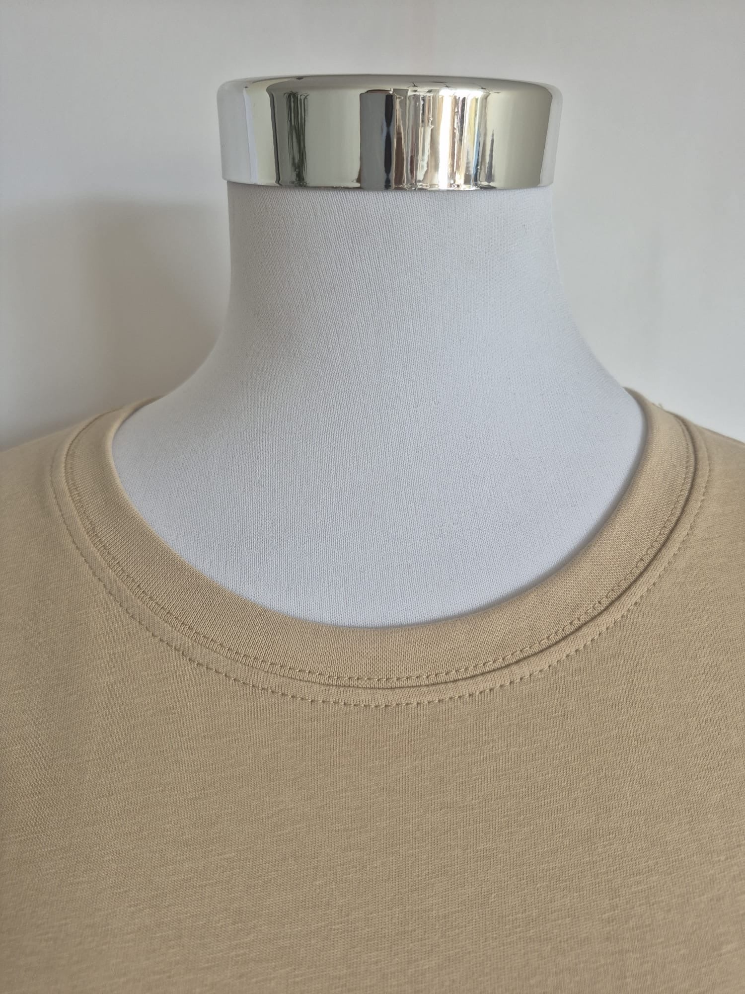 Noa Marbella Camiseta Mujer Logo Pato Bordado - NOA Marbella