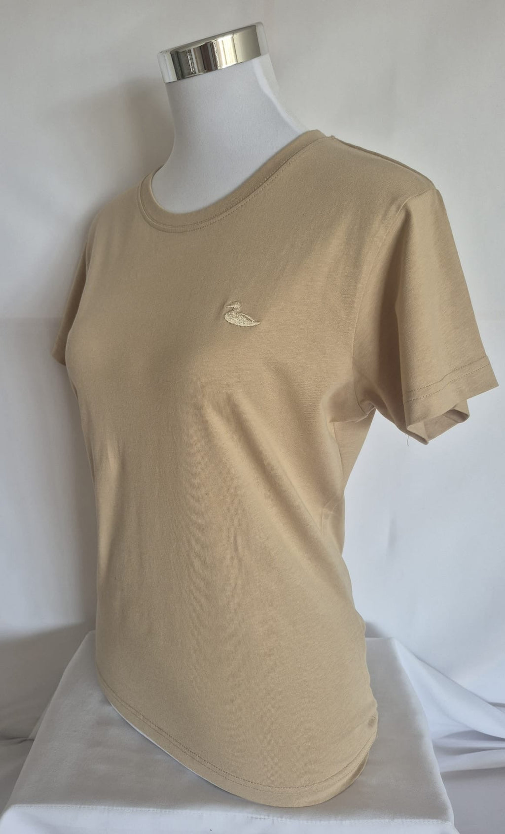 Noa Marbella Camiseta Mujer Logo Pato Bordado - NOA Marbella