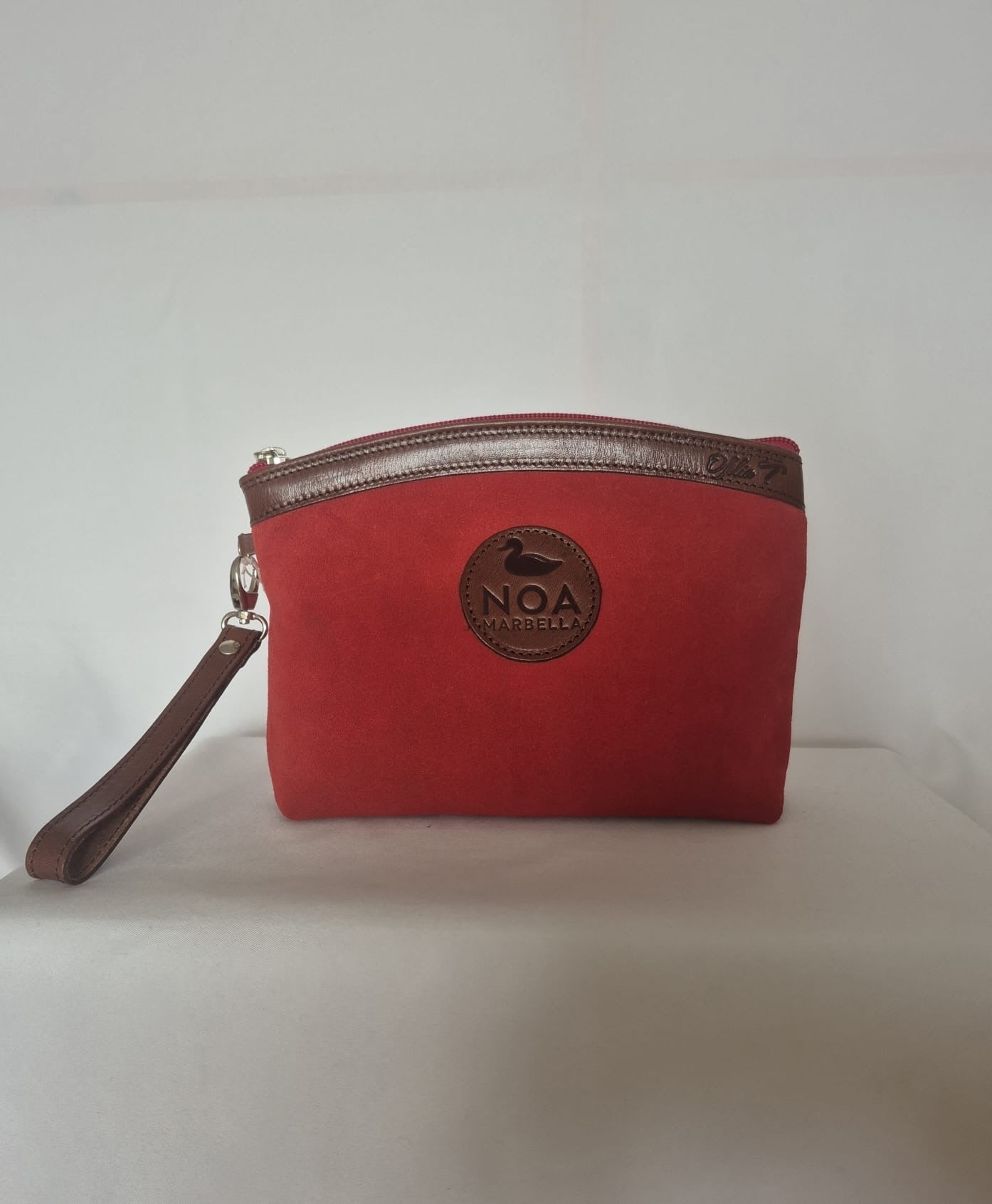 Noa Marbella Neceser Teresa Serraje - NOA Marbella