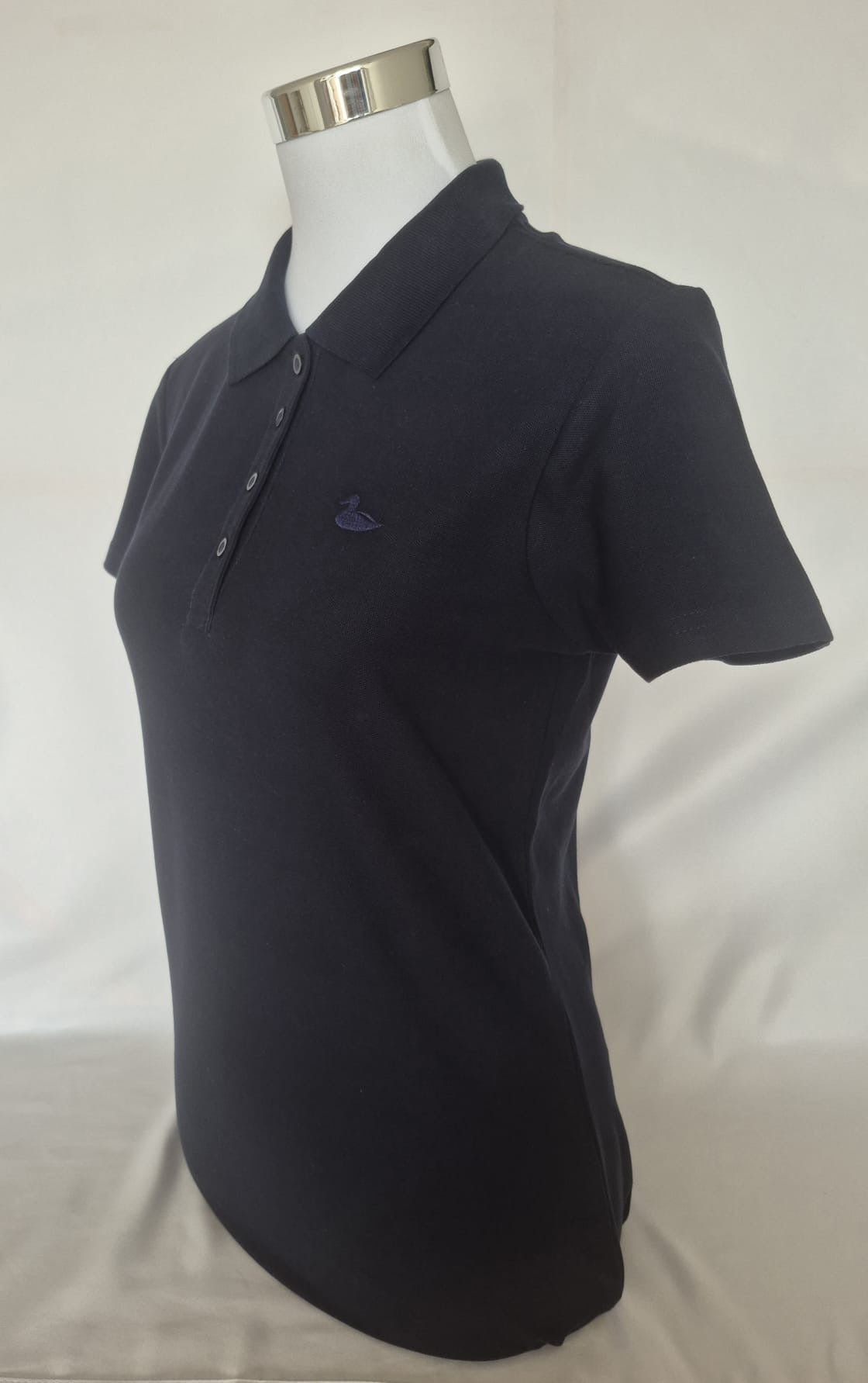 Noa Marbella Polo Mujer Logo Pato Bordado - NOA Marbella